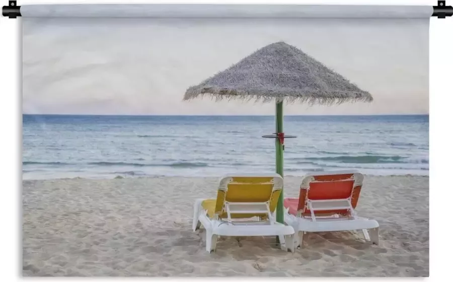 1001Tapestries Wandkleed Falesia Beach Kleurrijke ligbedden onder stroparaplu's op Falesia Beach Wandkleed katoen 180x120 cm Wandtapijt met foto XXL Groot formaat!