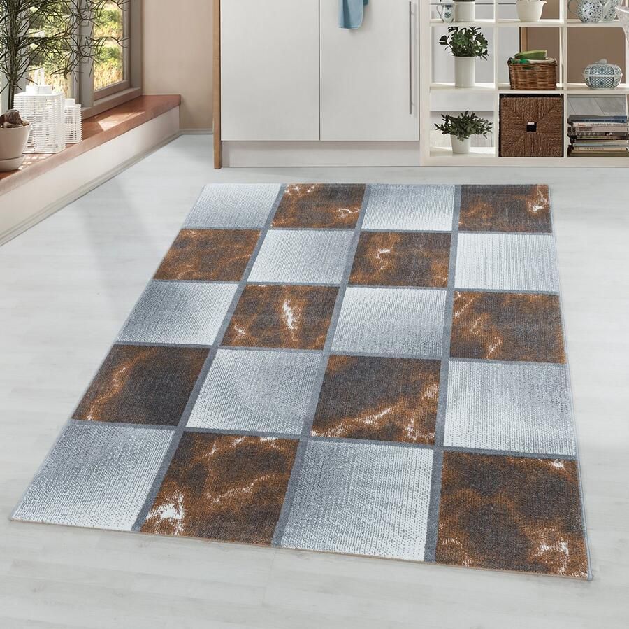 Adana Carpets Laagpolig vloerkleed met ruitpatroon koperkleur geschikt voor de woonkamer met jute achterkant afmeting: 140 x 200 cm