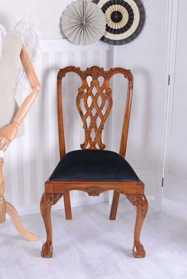 ANTYKI 24 Antieke mahoniehouten stoel gebeeldhouwde details barokstijl