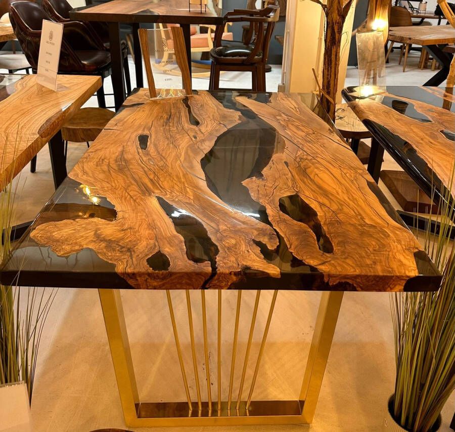 Arka Woods Diana Arka Woods Epoxy en olijfhout eettafel Diana