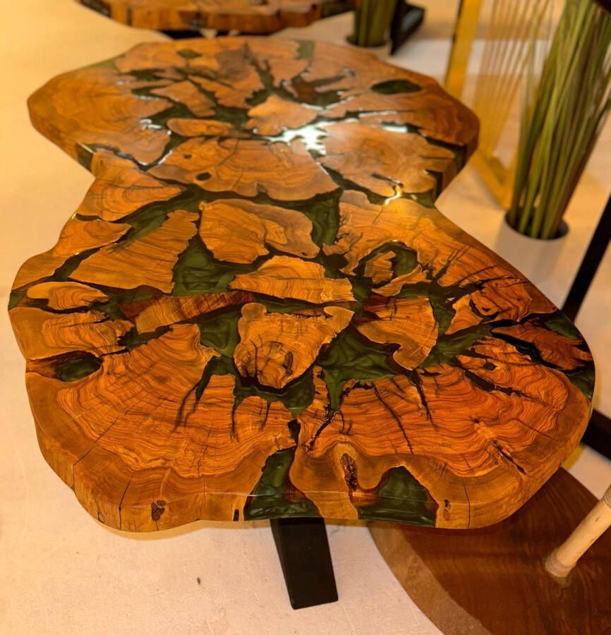 Arka Woods Epoxy en olijfhout salontafel Sera