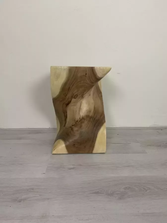 Ars Longa Boomstam krukje suar hardhout design krukje spiraal vorm gelakt
