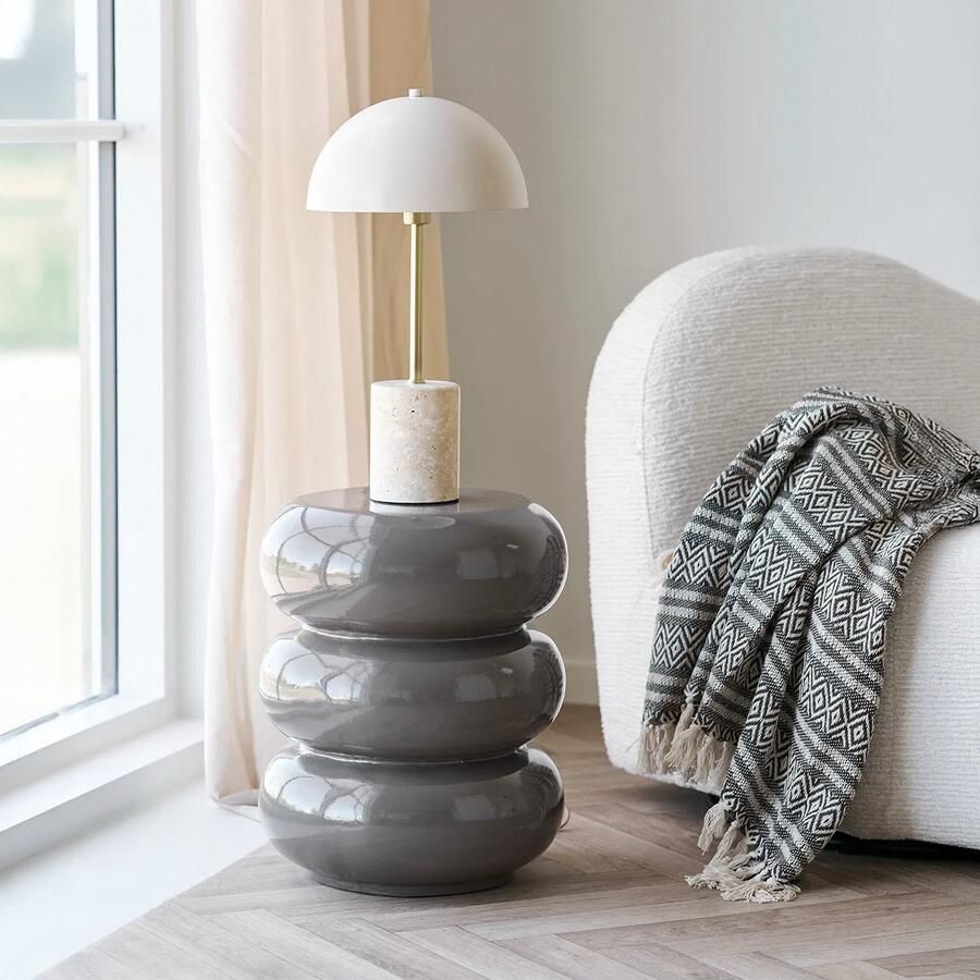 Artichok Beverly Ronde Bijzettafel Bruin Woonkamer Voor Bank Fiberglass Glasvezel Tafeltje Ø 36 x 44 cm