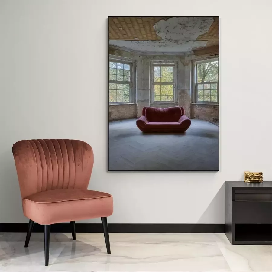 Artistic Lab Poster Red Chair Plexiglas 50x70 cm Wanddecoratie Interieur Art Wonen Schilderij Kunst