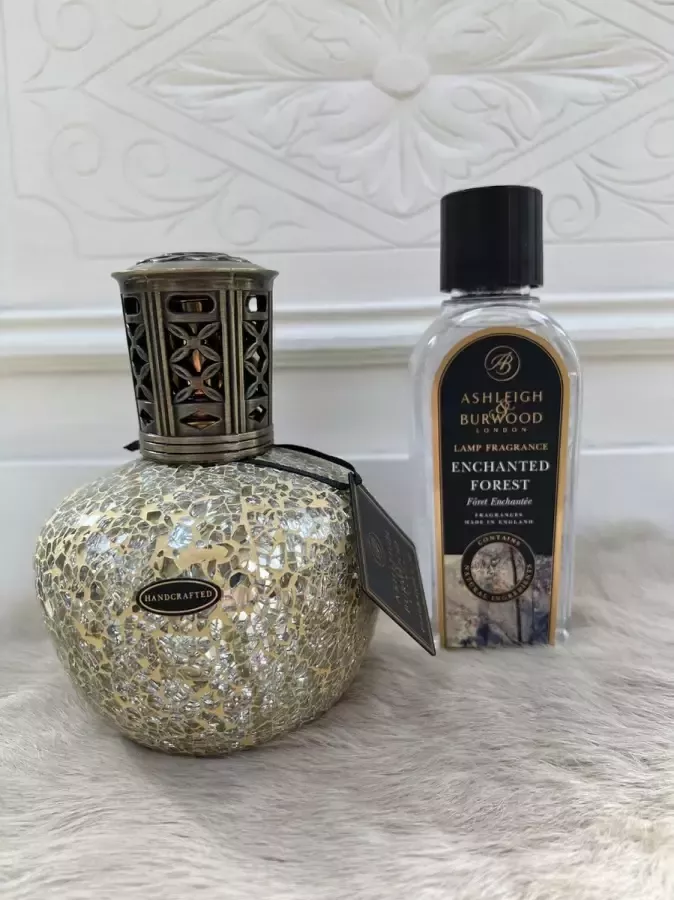 Ashleigh & Burwood Lamp L Treasure Chest fragrance geurlamp + Enchanted Forest olie