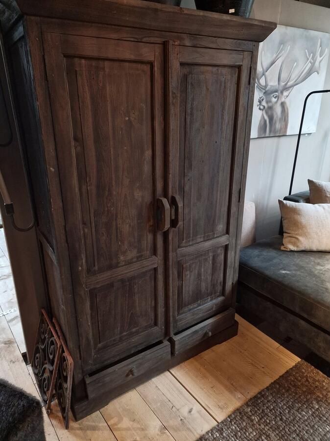 AURA PEEPERKORN | KAST| BUFFETKAST| DICHTE KAST| KAST DOORTJE| TEAKHOUT