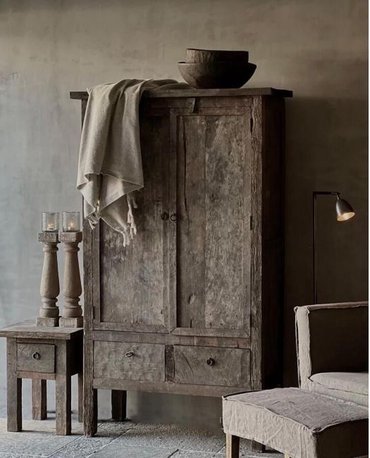 AURA PEEPERKORN | OLD FARM| BUFFETKAST 2 DEURS| OUD HOUT