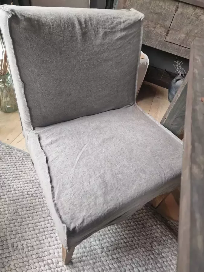 AURA PEEPERKORN | EETKAMERSTOEL| LALINDE| TAUPE