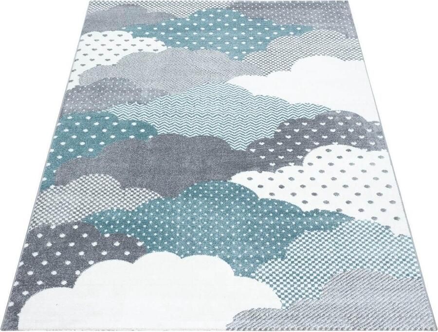 Bambi Kinderkleed wolkenmotief blauw kinderkamerkleed jute achterkant afmeting: 120 cm x 170 cm