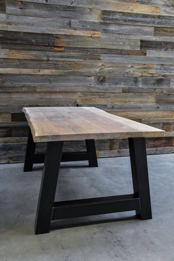 Barnwoodweb Eettafel Eiken Boomstam tafel 200 x 100 Eetkamertafel Rechthoekig Eettafel Eiken inclusief onderstel A Poot Tafel met Boomstam tafelblad