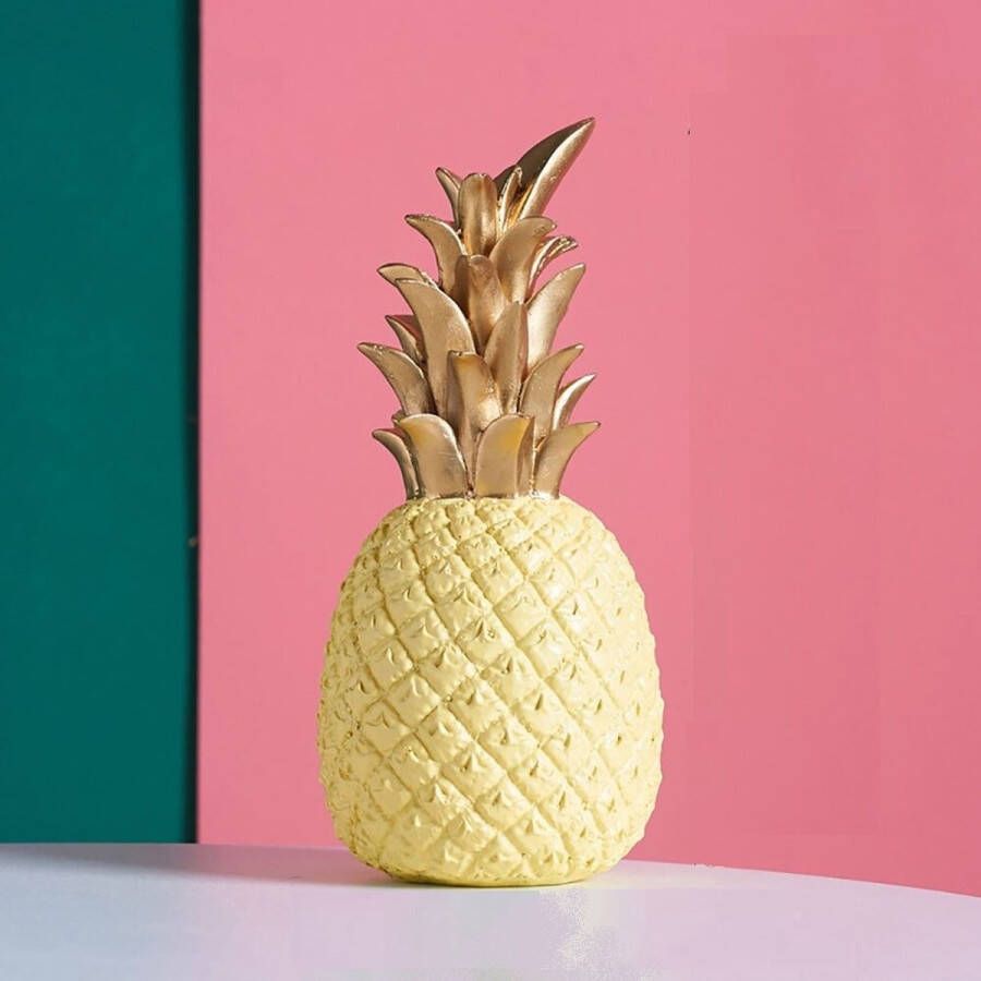 BaykaDecor Uniek Ananas Beeldje Woondecoratie Cadeau Keuken Decoratie Tafel Decoratie Pineapple Beeld Geel 20 cm