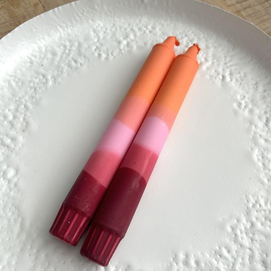 Be Flowerly Dinerkaarsen Per stuk Summer Vibes Sangria Sunset Luxe kaars van 22 cm Meerdere designs Voor op Tafel Decoratie & Cadeau Stijlvol en Uniek Design