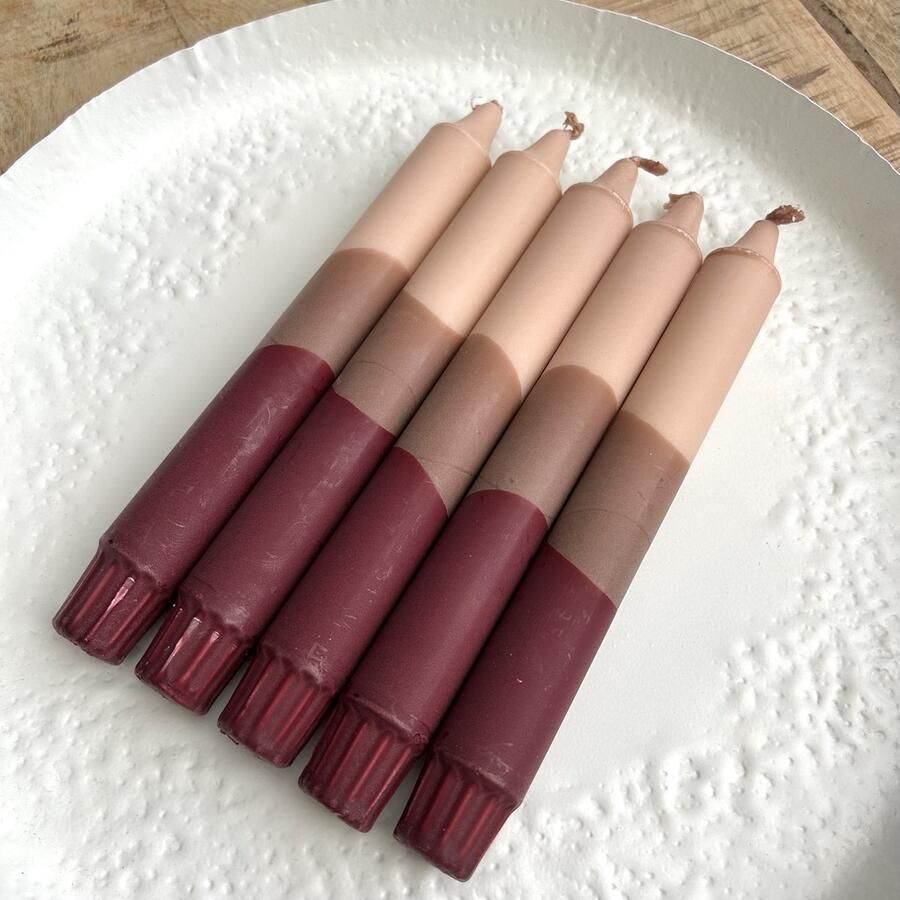 Be Flowerly Dinerkaarsen set van 2 Nude Vibes Velvet Nude Luxe kaarsen van 22 cm Meerdere designs Voor op Tafel Decoratie & Cadeau Stijlvol en Uniek Design