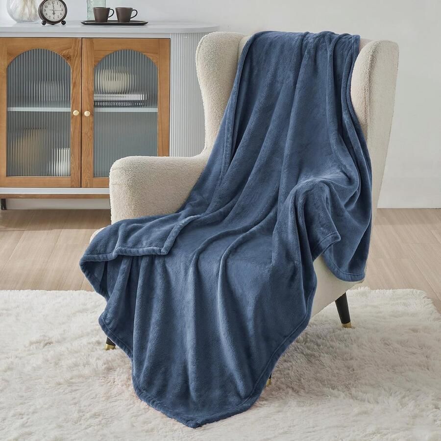 Bedsure Warme Zachte Fleece Deken 150 x 200 cm Ideaal voor Bank en Bed