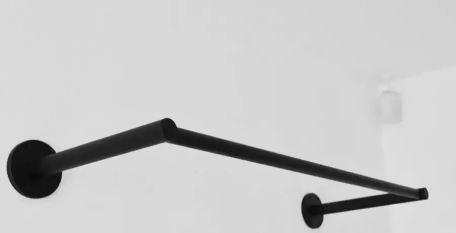 Bekkers RVS Zwarte kapstok voor hangers (100 CM)