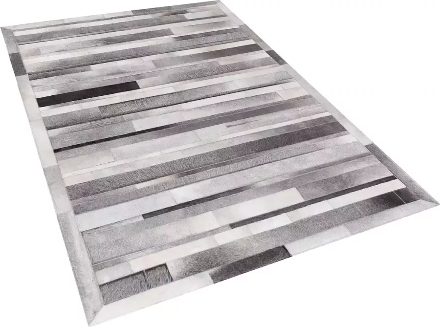 Beliani AZAY Laagpolig vloerkleed Grijs 140 x 200 cm Koeienhuid leer - Foto 1