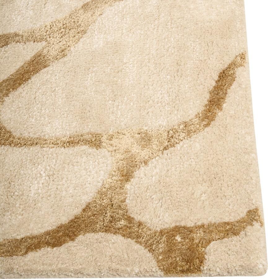 Beliani Vloerkleed MAKOLA Beige 160 x 230 cm Viscose