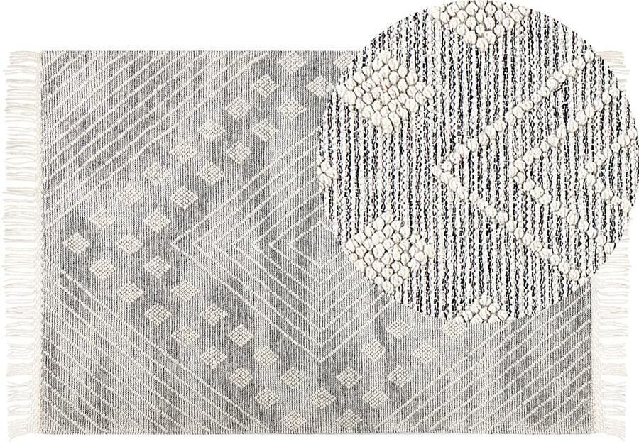 Beliani SAVUR Vintage vloerkleed Wit 160 x 230 cm Wol