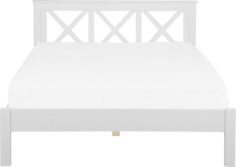 Beliani TANNAY Tweepersoonsbed Wit 180 x 200 cm Dennenhout