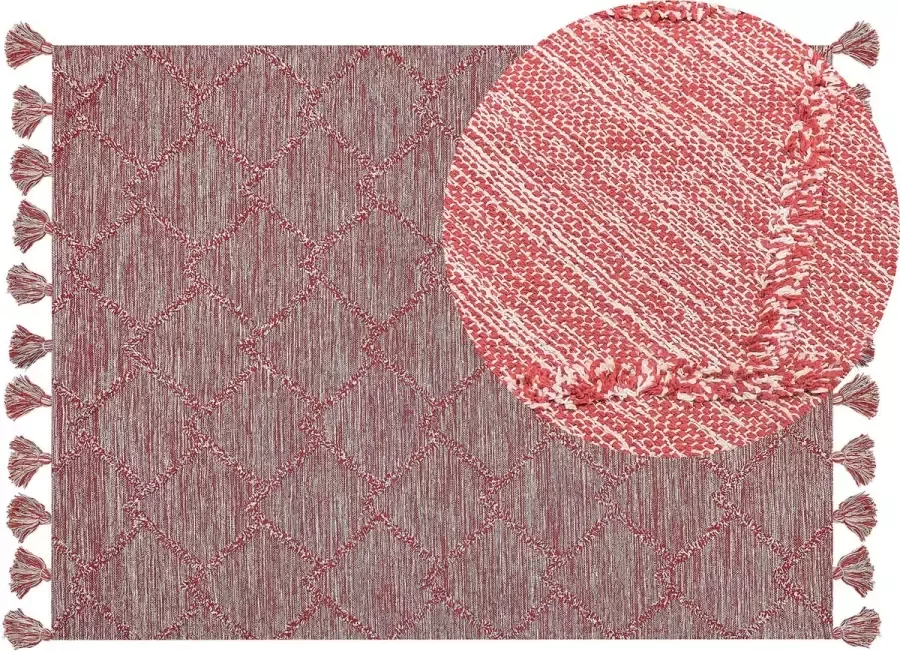 Beliani NIGDE Laagpolig vloerkleed Rood 140 x 200 cm Katoen
