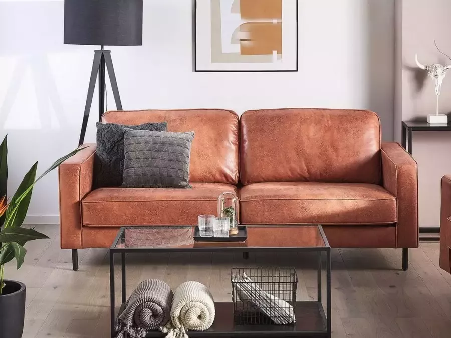 Beliani SAVALEN Three Seater Sofa Bruin Kunstleer