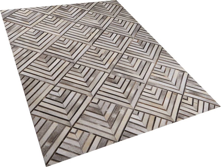 Beliani TEKIR Laagpolig vloerkleed Lichtbeige 140 x 200 cm Koeienhuid leer - Foto 1