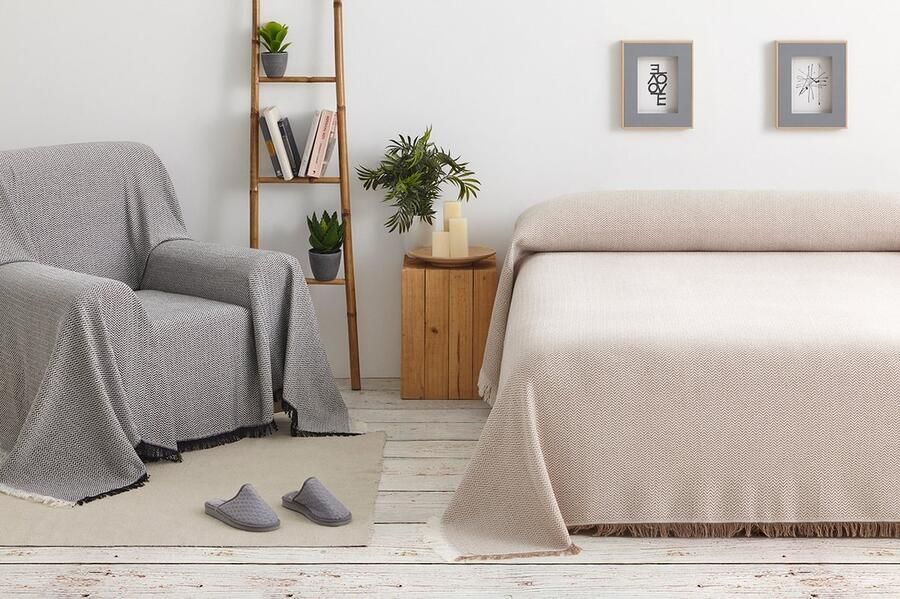 Belmarti Foulard Ibiza 180x260cm Zwart Ideaal voor het beschermen van je bank fauteuil of bed Premium kwaliteit