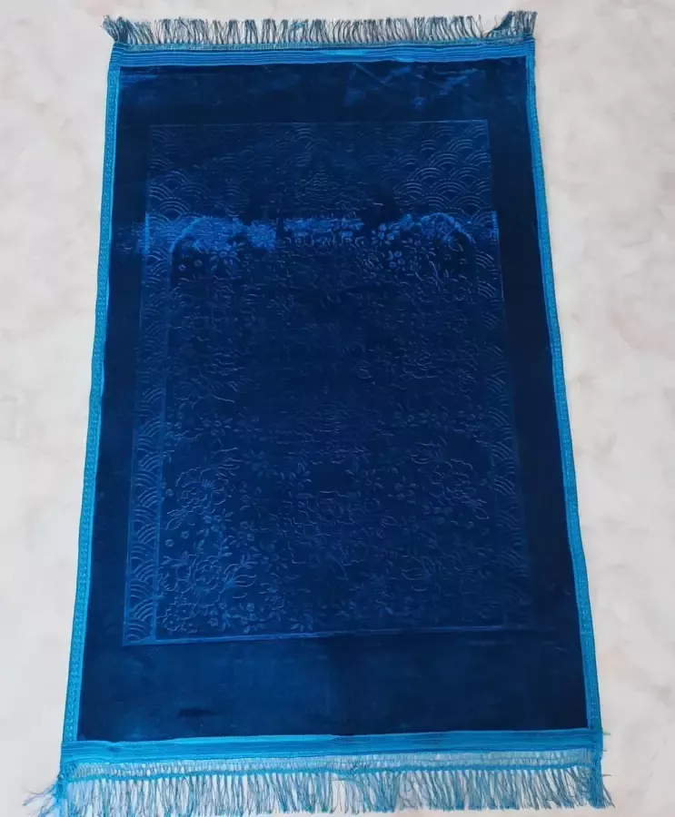 Bera L. Gebedskleed Extra dik en zacht- Blauw 80cm x 120cm Antislip -Ramadan Cadeau- Islamitisch Fluweel Mooi patroon Ramadan Eid Gebedsmat Cadeau Tapijt