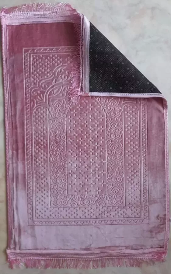 Bera L. Gebedskleed Extra dik en zacht- Roze 80cm x 120cm Antislip Islamitisch Fluweel Mooi patroon Ramadan Eid Gebedsmat Cadeau Tapijt