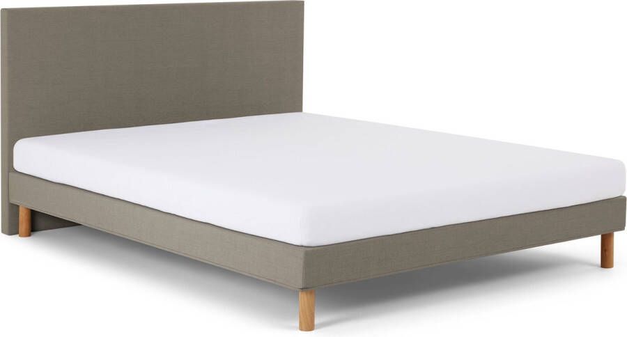 Beter Bed Basic Bed Eazi inclusief hoofdbord en matras 120 x 200 cm olijfgroen