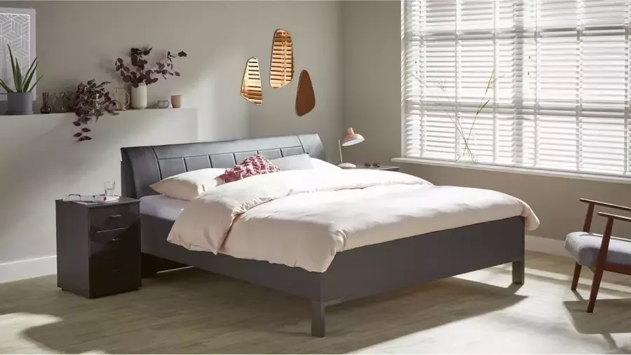 Beter Bed Select Bed Suite met rawsteel poten 180 x 210 cm grafiet grafiet