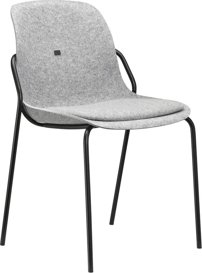 Beuk Felt Fine PET Stoel Lichtgrijs Zwart Frame 100% recycle plastic en staal Zitting Grijs (Fair Furniture Group – Nederlands Familiebedrijf)