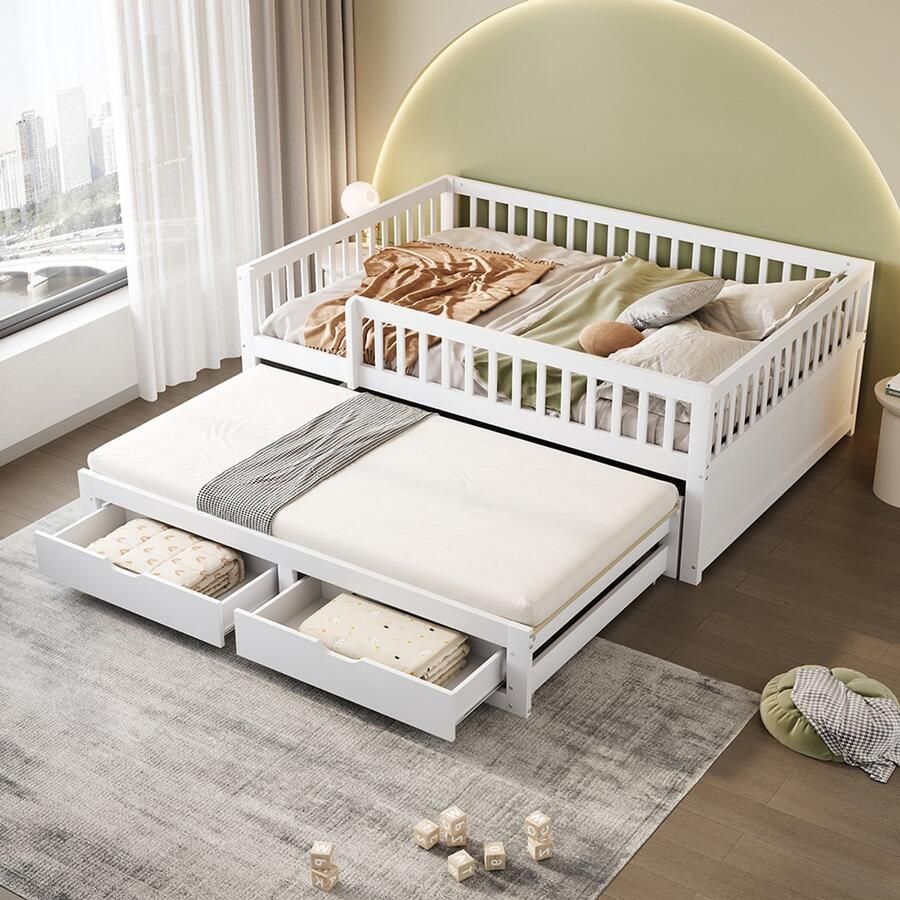 KOMHTOM Slaapbank van massief hout 140*200 cm volledig beklede veiligheidshek uitschuifbaar bed met 2 lades eronder met lattenbodem kinderbed tienerbed extra bed voor volwassenen wit