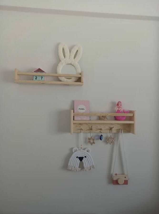 Bofigo Natuurlijk Houten Montessori Hangerrek Kinderbabykamerhanger Wandplank Zijkant Open en Enkele Plank Hangerrek met 2 Planken 50 cm 5 Haken