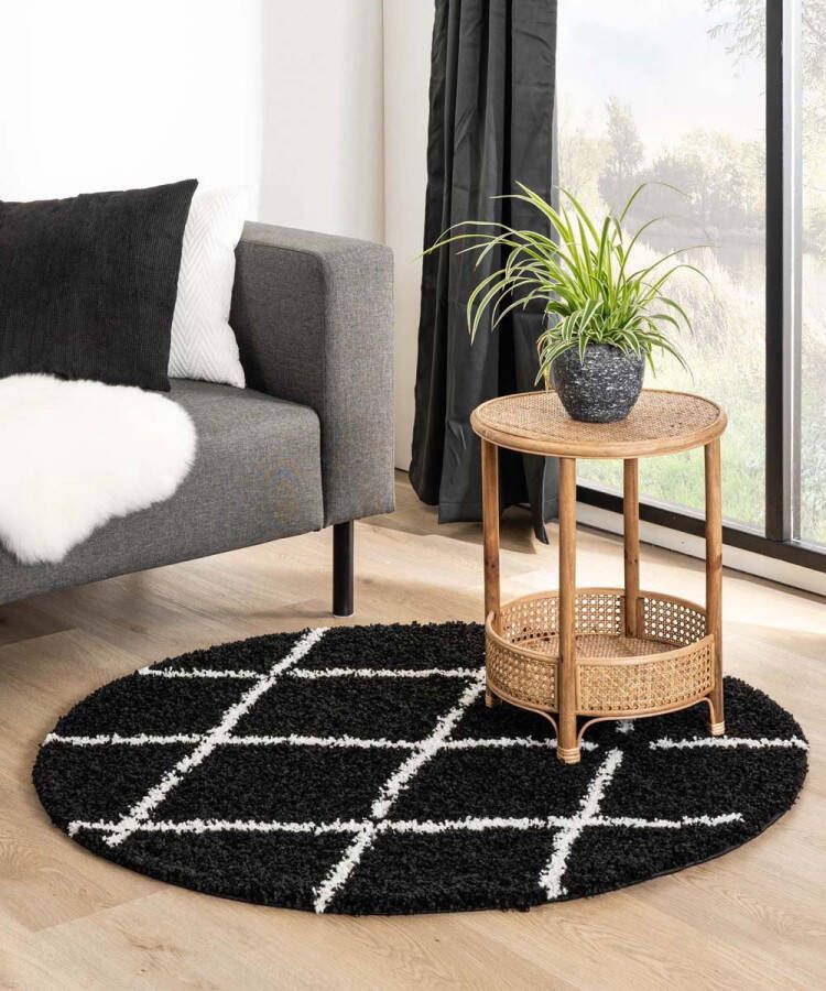 Boho&me Rond hoogpolig vloerkleed ruiten Habitat zwart wit 100 cm rond