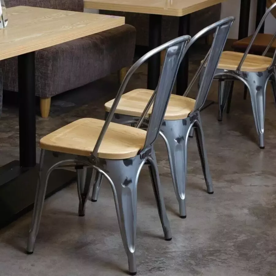 Bolero Bistro Gegalvaniseerd Stalen Stoelen Met Houten Zitting (4 Stuks) GM642 Horeca & Professioneel