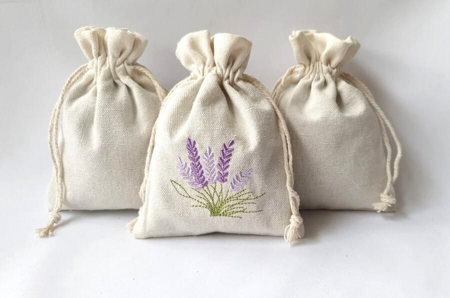 Bonheur de Provence Bonheur de Provence© Lavendel geurzakjes met Biologische lavendel 3 linnen zakjes 20 gram per zakje geurzakjes kledingkast