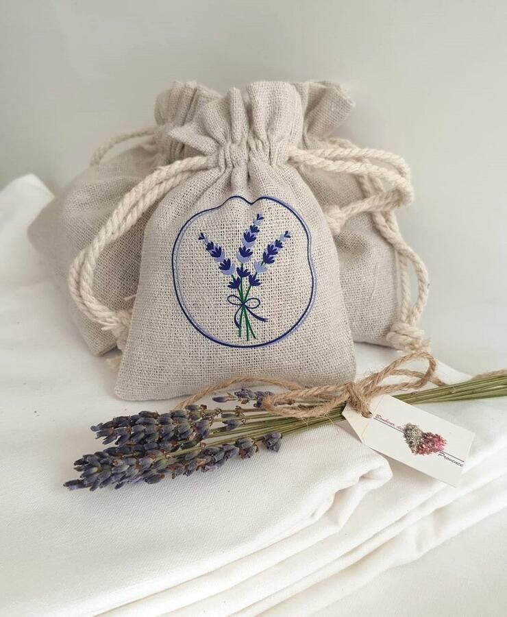 Bonheur de Provence Bonheur de Provence© lavendel geurzakjes met Biologische lavendel 3 linnen geurzakje a 20 graml geurzakjes kledingkast