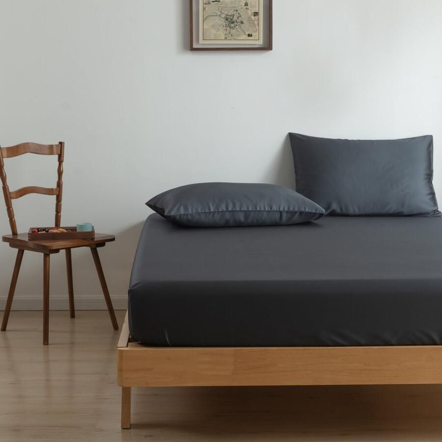 Boomba Bamboo Bamboe hoeslaken Space Blue donkerblauw 160x200 cm – Standaard matras zacht ademend & hypoallergeen