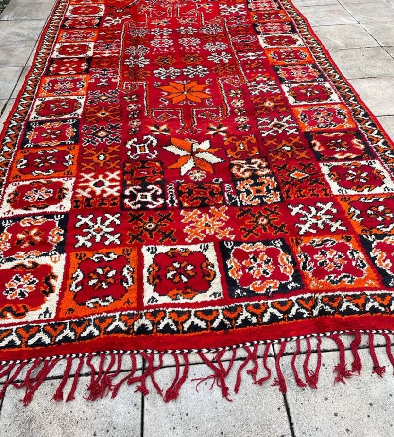 Boujaad Marokkaans vintage tapijt 460 x 206 cm