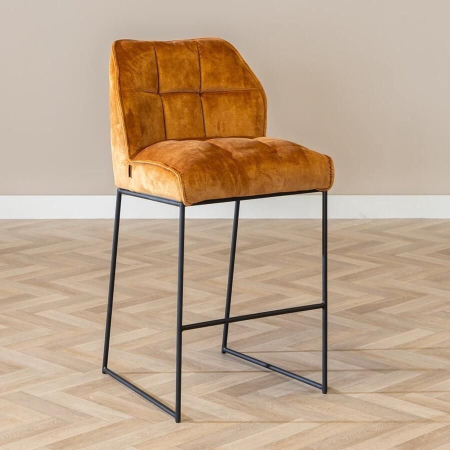 Bronx71 Velvet barkruk Janna okergeel 82 cm barstoel