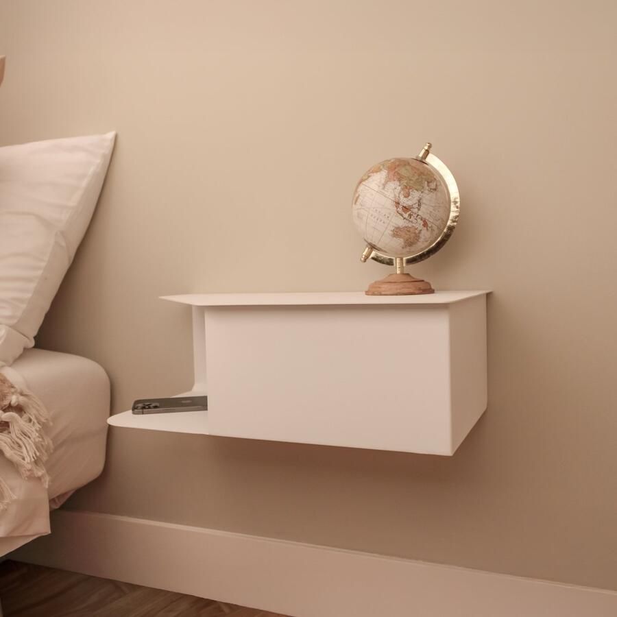 By Bresi Nachtkastje Riva- Rechts Wit Minimalistisch design Nachtkastjes Nachtkastje modern