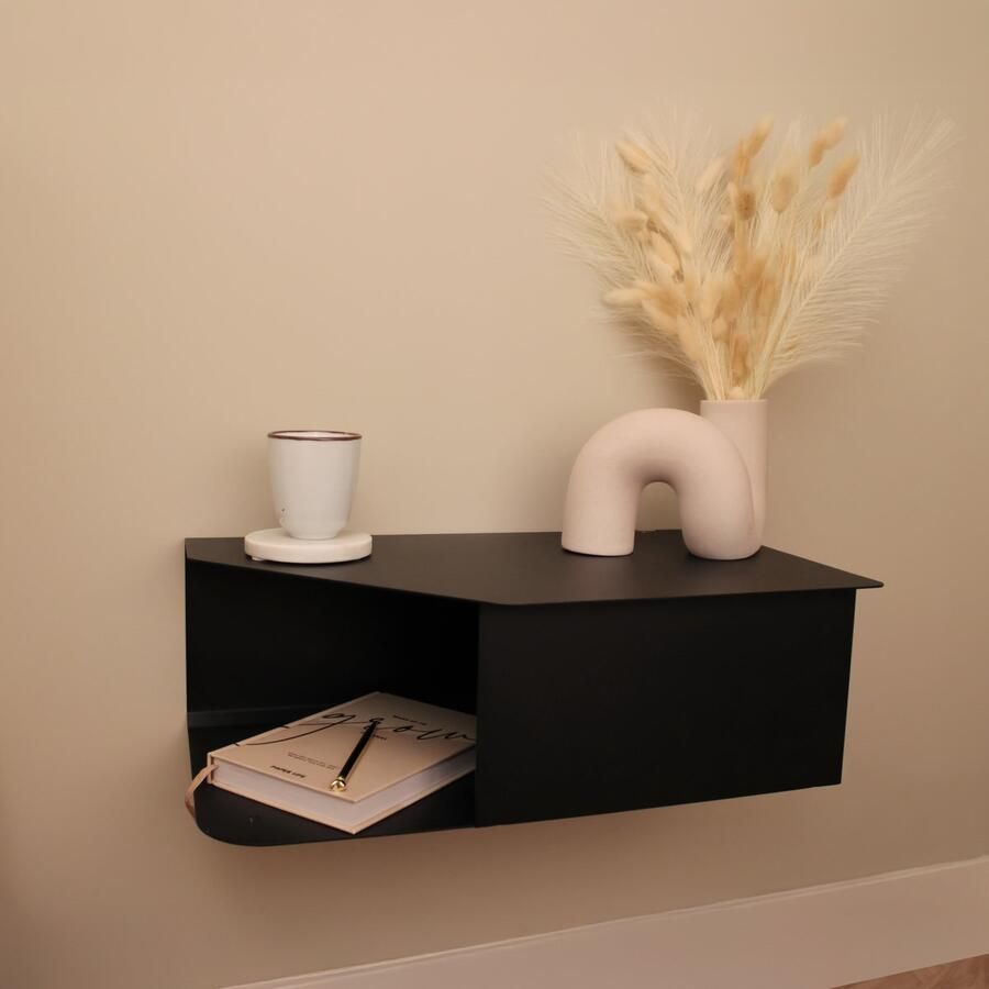 By Bresi Nachtkastje Riva- Rechts Zwart Minimalistisch design Nachtkastjes Nachtkastje modern