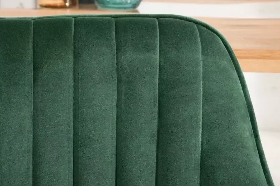 Invicta Interior Elegante armleuningstoel TURIJN smaragdgroen fluweel met decoratieve stiksels 39526