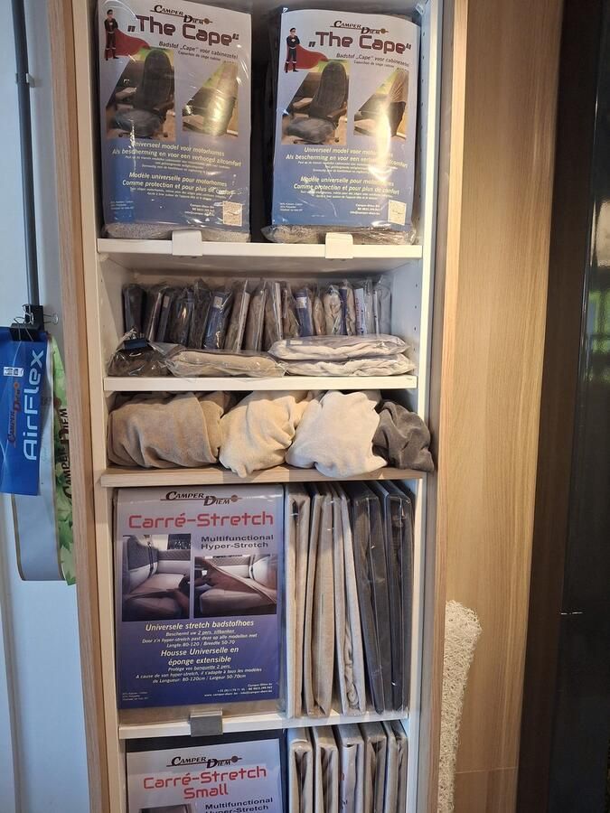 Camper-Diem Bankhoes bescherming SMALL voor Camper Mobilhome Caravan Carré Stretch SMALL badstofhoes per stuk kleur Silver universeel model