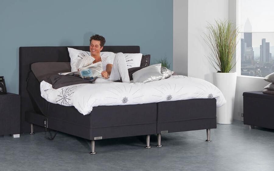 Caresse Boxspring 180x200 Silver 4500 Elektrisch Meegestoffeerde Pocket Matrassen Incl. 520 Topper Urban Dark Grey