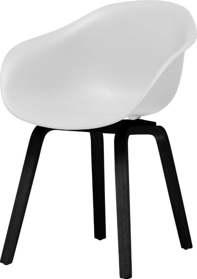 CD Furniture Stijlvolle Design HAY Chair Stijl Witte Kunststof Zitting Houten Onderstel Zwart Gelakt Uitverkoop Korting!