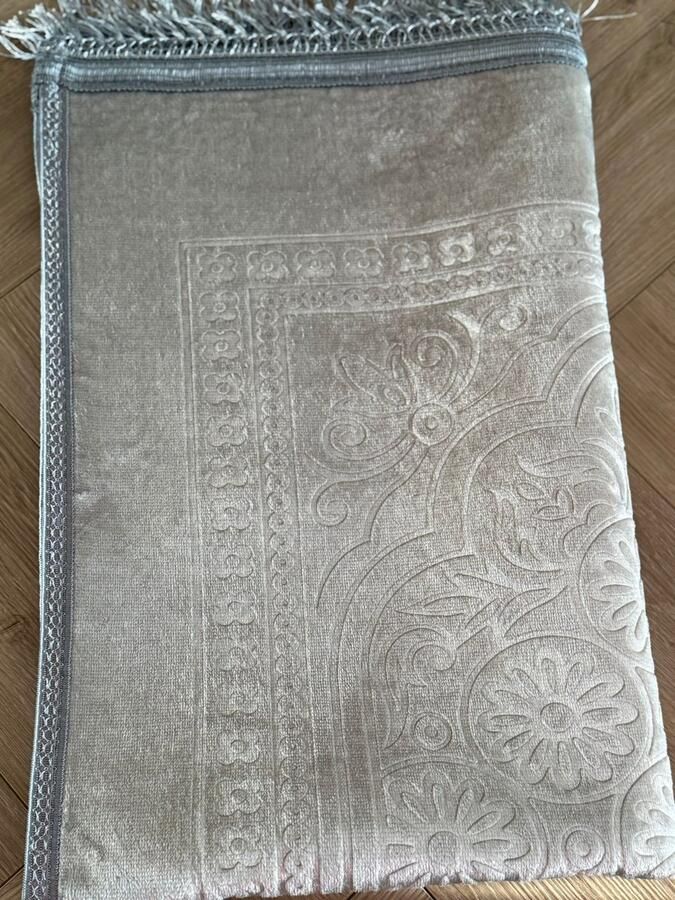 TuttoBello Zachte Gebedskleed Seccade Fluweel Mooi patroon Licht Grijs