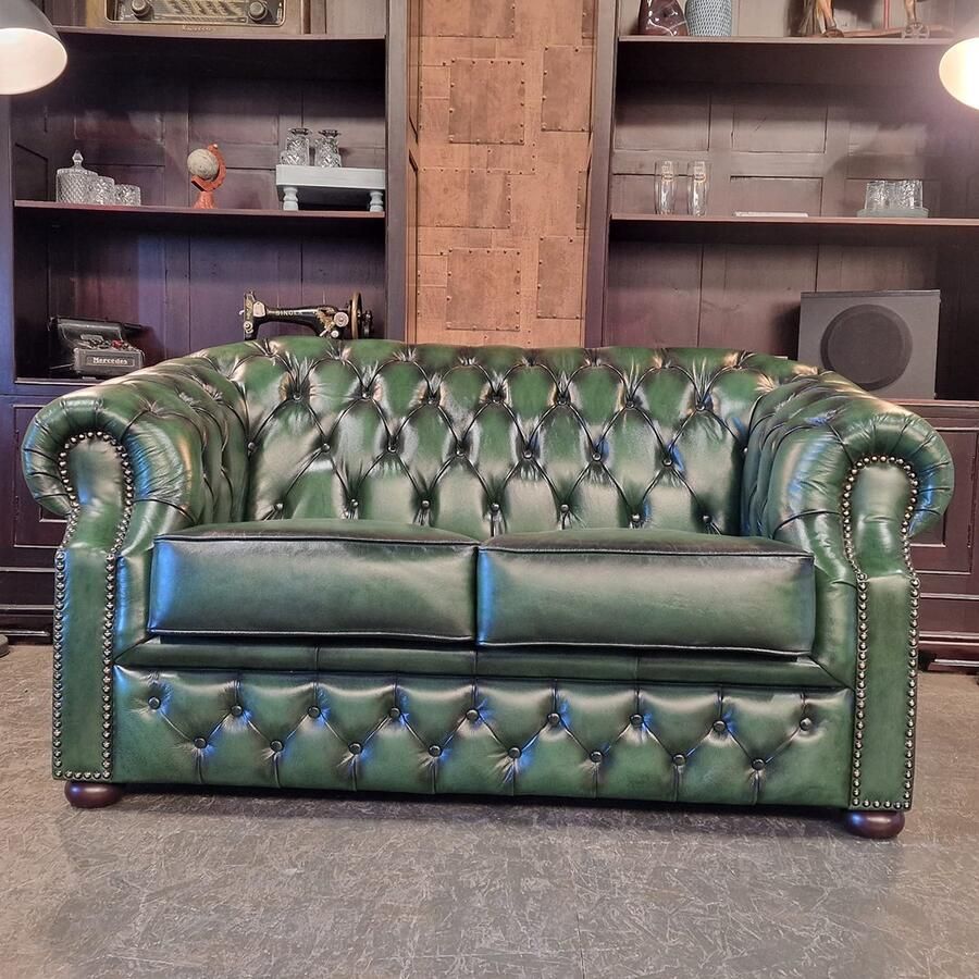 Chesterfield Charlston 2-zits bank Antiek groen NIEUW!