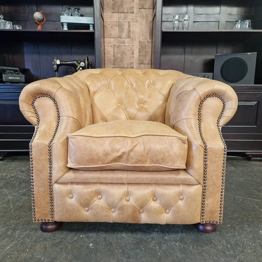 Chesterfield Charlston fauteuil Vintage C1060